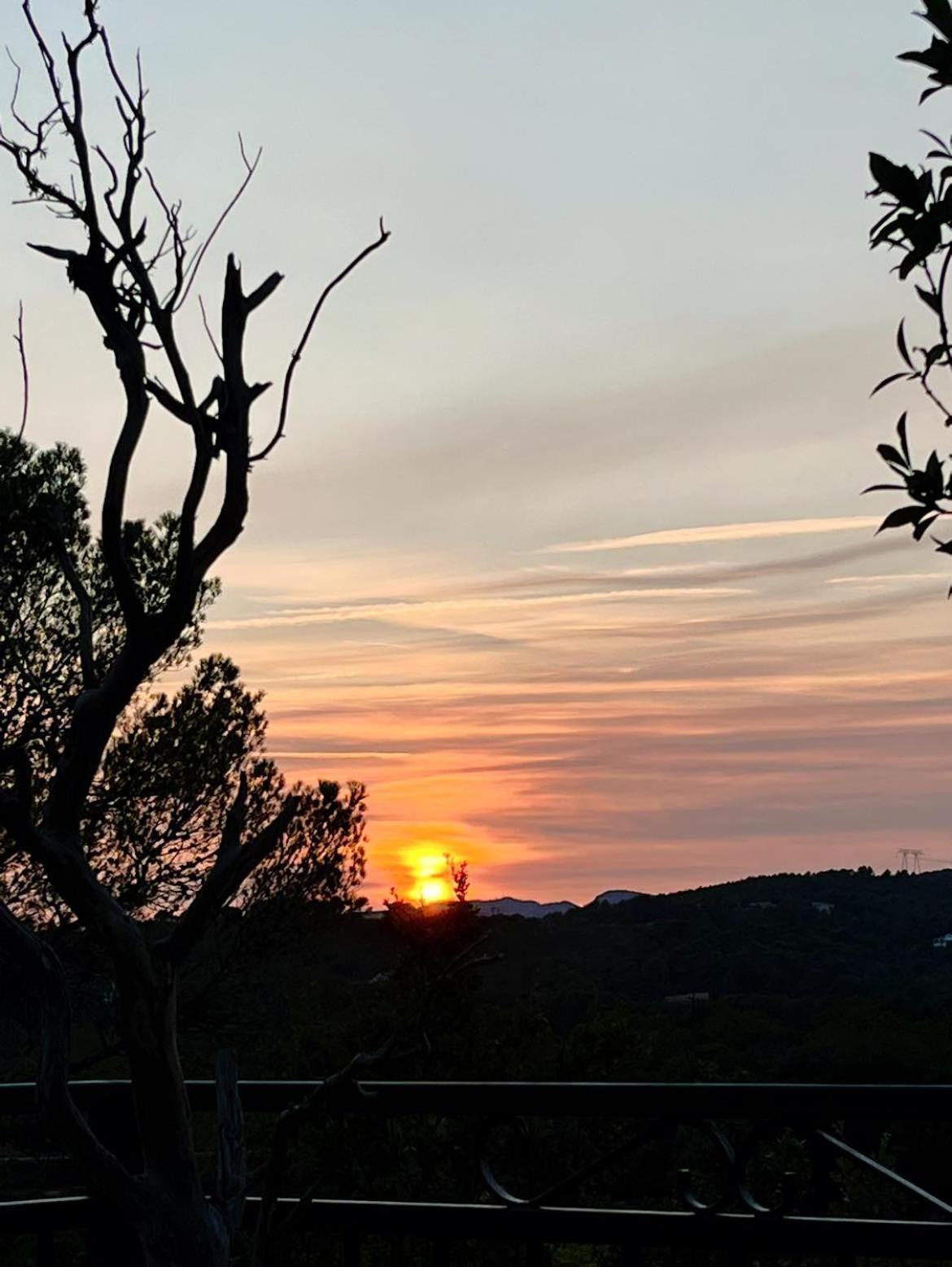 Villa Alba En Provence Besse-sur-Issole ภายนอก รูปภาพ